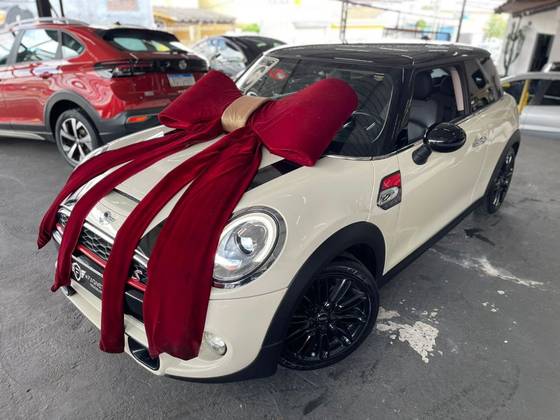 MINI COOPER 2.0 S 16V TURBO GASOLINA 2P AUTOMÁTICO